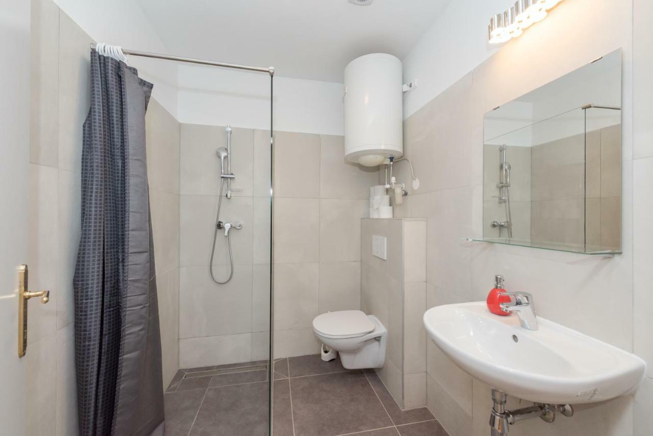 Metro Hostel Wenen