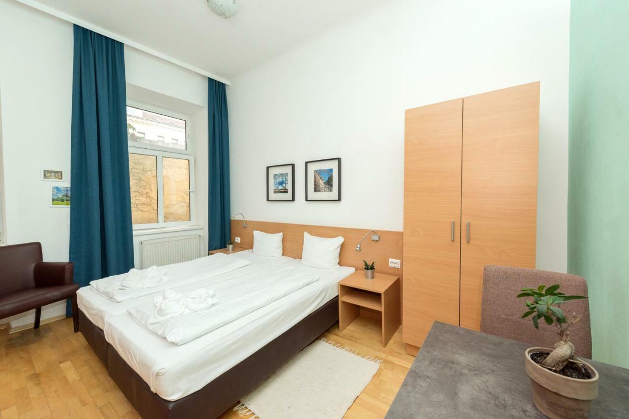 Metro Hostel