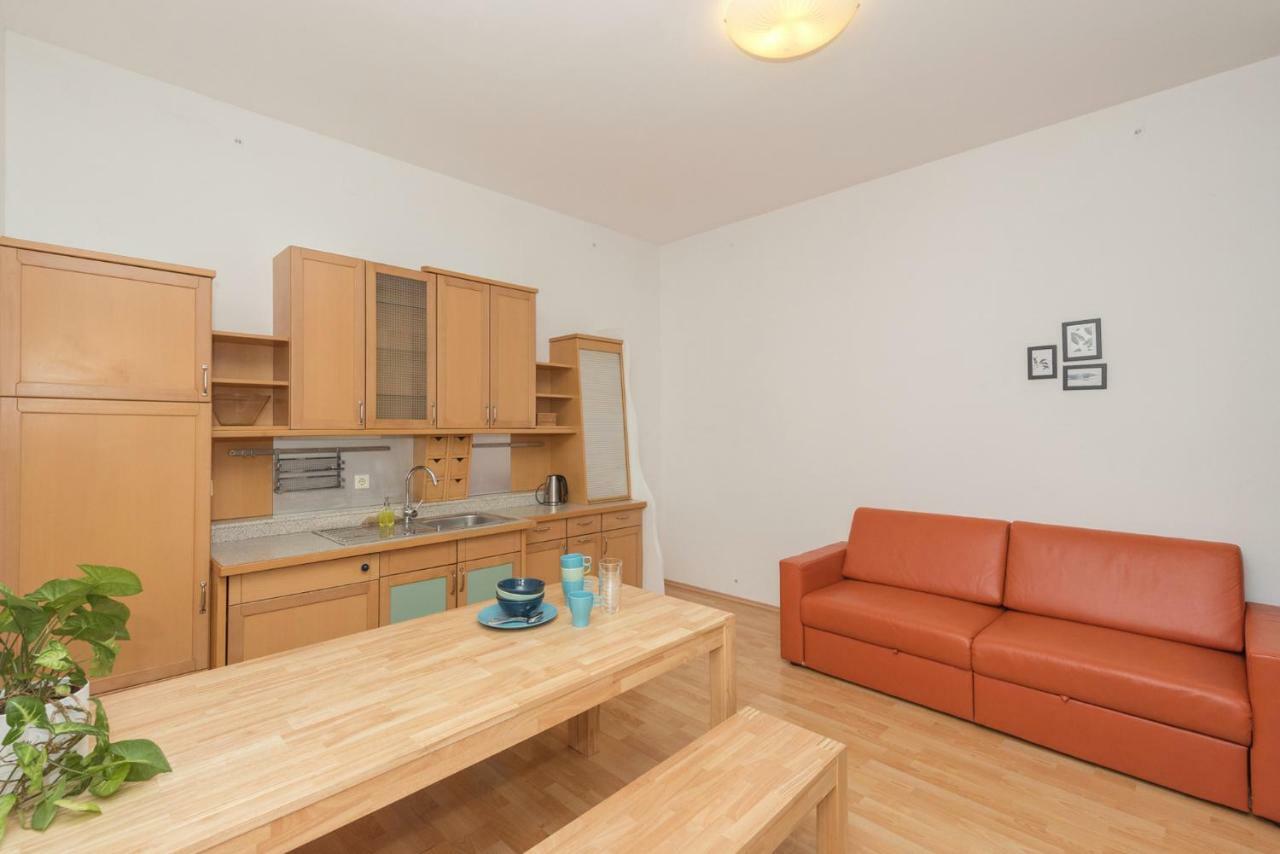 Metro Hostel Wenen
