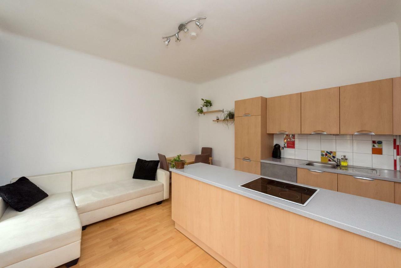 Metro Hostel Wenen
